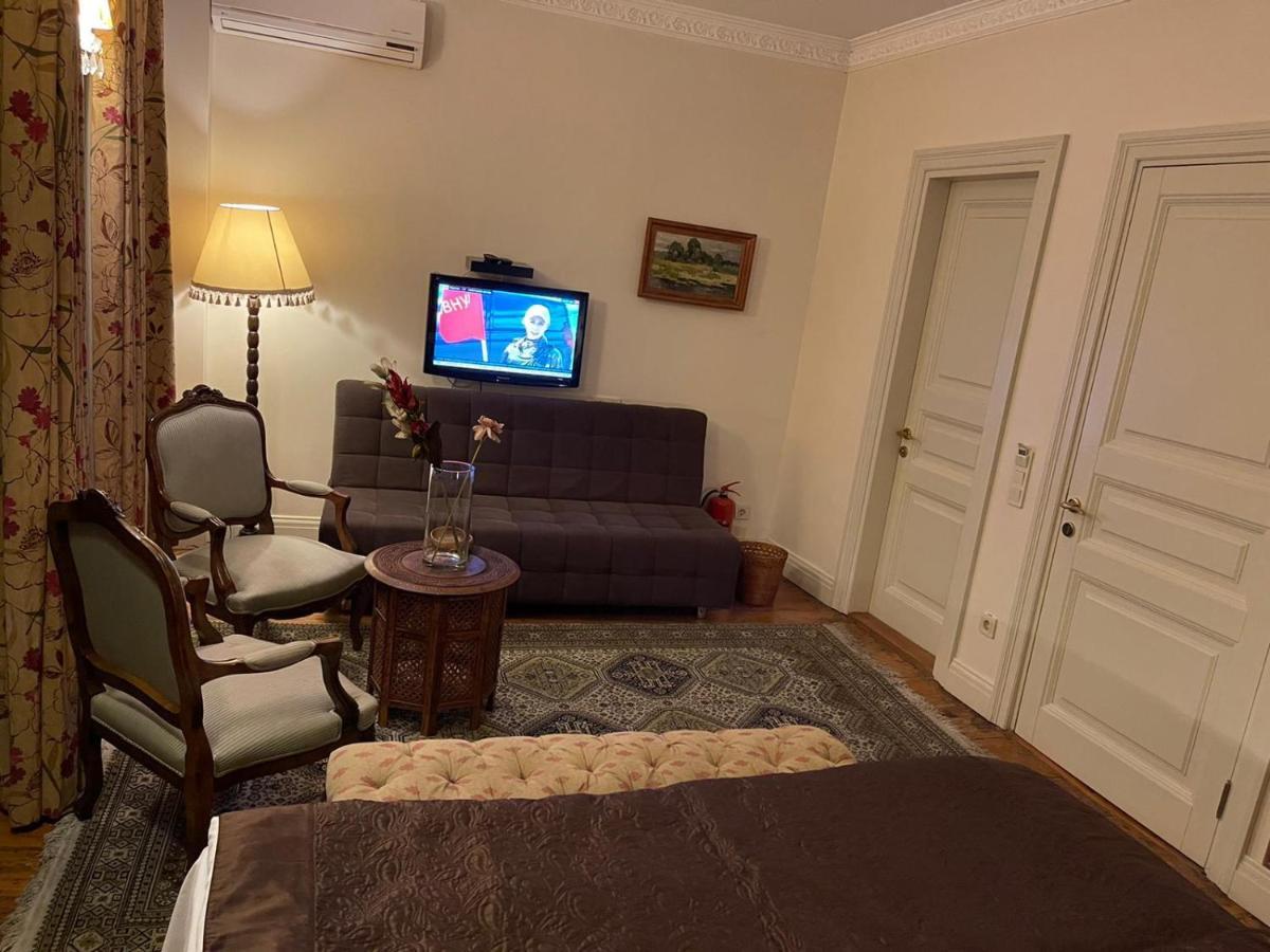 Dila Suits 1 - Istanbul — Photos 3